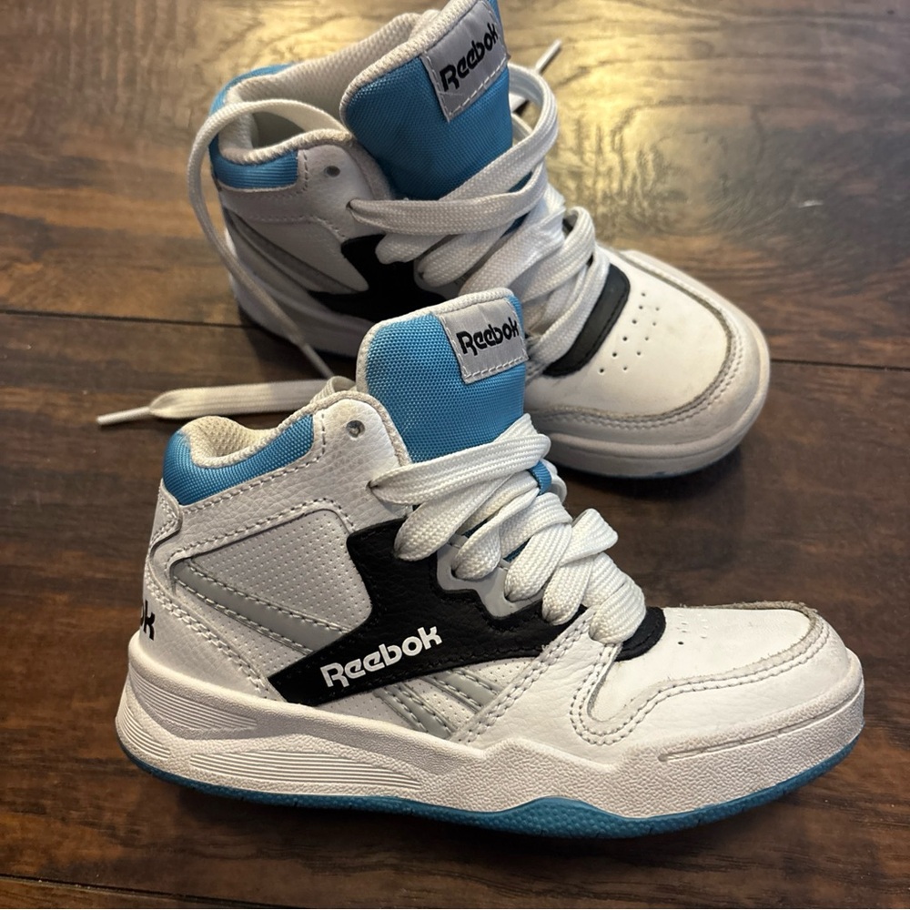 Reebok Kids Sneaker BB4500 Court Basketball Shoe Blue White Size 11